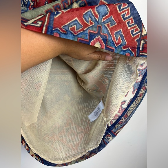 Vintage y2K Chaps Top Blouse XL Stretch Artsy Long Sleeve Carpenter bee fabric - Picture 7 of 12